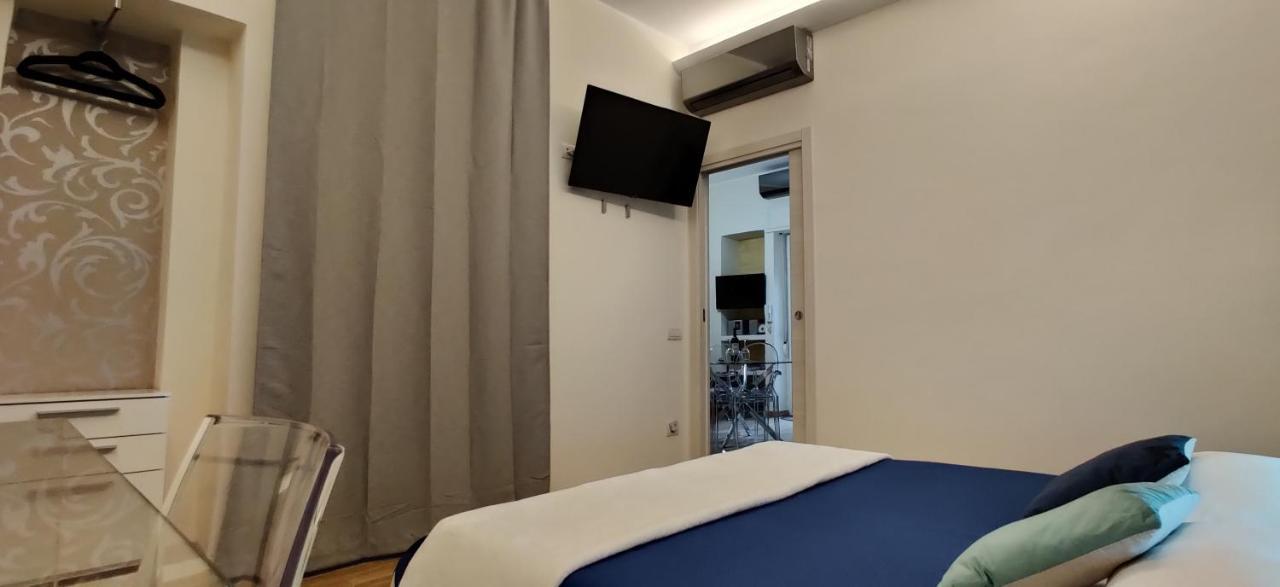 I Due Grifoni Apartments タオルミーナ エクステリア 写真